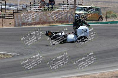 media/Apr-20-2025-AHRMA (Sun) [[393a79c373]]/Race/Group 9/Turn 4b/